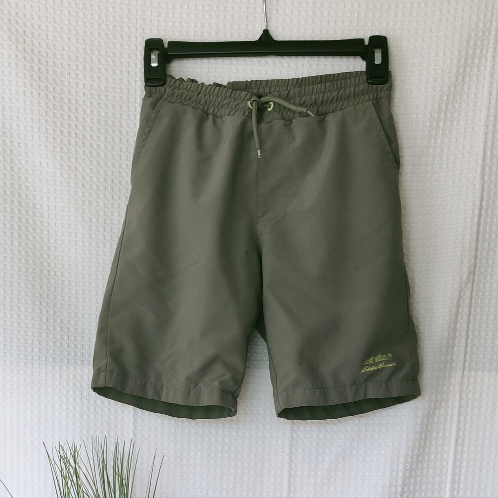 Eddie Bauer Boys Olive Green Active Wear Shorts w/Lime Green Mesh Linning S(7/8)